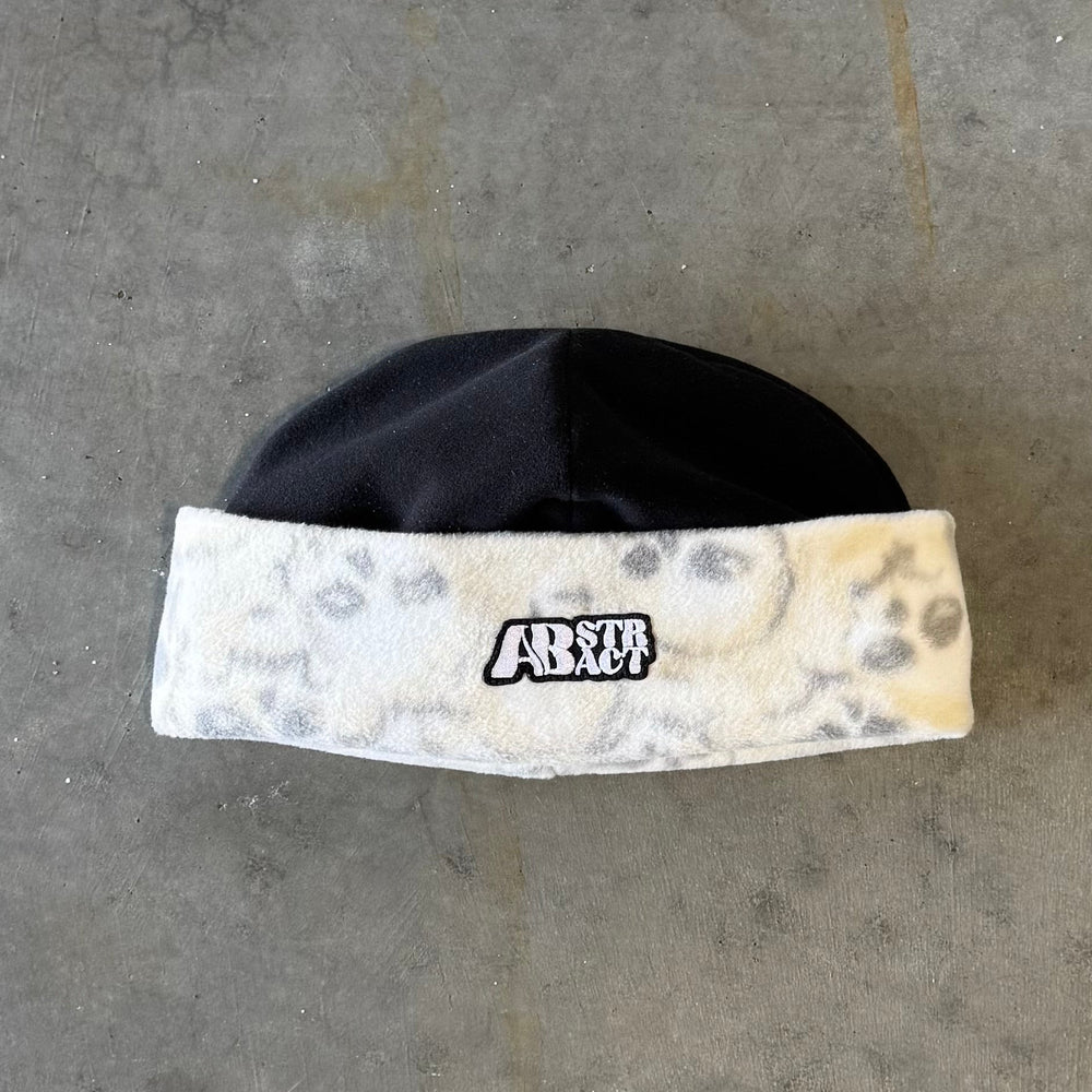 SKULLS BEANIE